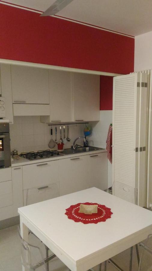 Amare Il Mare Apartment Porto Recanati Exterior photo